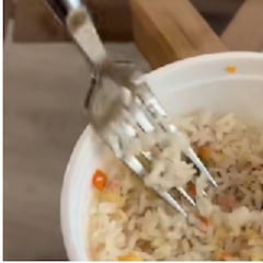 Un estadounidense comparte su estupefacción con un plato que sirven en todos los restaurantes chinos de España