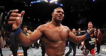 Alistair Overeem se enfrentará a Mark Hunt para abrir el evento estelar.