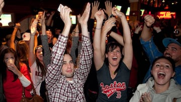 Los aficionados de los Red Sox son razonablemente optimistas tras el comienzo de su equipo.