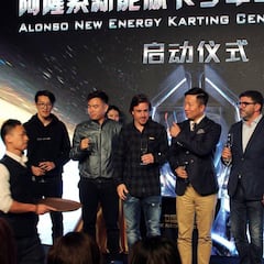 Alonso lleva a China “la más pura expresión de las carreras”