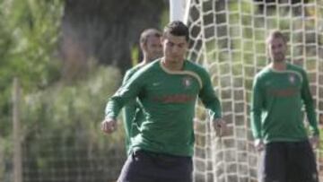 Cristiano Ronaldo ya se entrena con la selección portuguesa