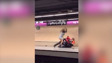 Queda en libertad la mujer que agredió con una porra a dos vigilantes de metro