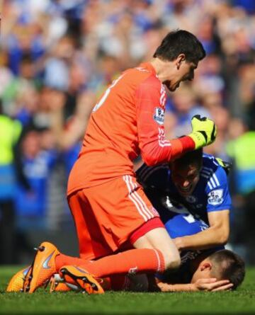 Thibaut Courtois, John Terry y César Azpilicueta.