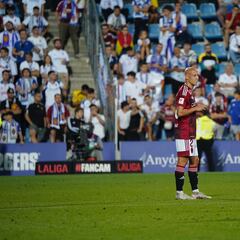 El Zaragoza vence pero no convence ante un Andorra con diez