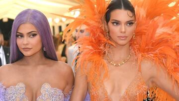 Kylie Jenner y Kendall Jenneren la Met Gala 2019, Nueva York. Mayo 06, 2019.