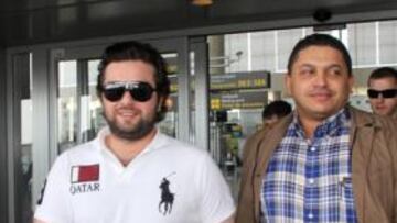 <b>UNA LLEGADA MUY ESPERADA. </b>Abdullah Ghubn, saliendo del aeropuerto de Málaga en el mediodía de ayer.