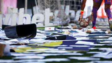 Futbol, Audax Italiano vs Colo Colo.
Fecha 12, campeonato Nacional 2024.
Destrozos durante el partido de primera division disputado en el estadio Bicentenario La Florida, en Santiago, Chile.
12/05/2024
Dragomir Yankovic/Photosport
Football, Audax Italiano vs Colo Colo.
12th turn, 2024 National Championship.
Destroys during the first division match held at the Bicentenario La Florida stadium in Santiago, Chile.
12/05/2024
Dragomir Yankovic/Photosport
