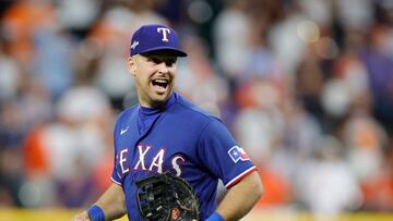 HOUSTON, TEXAS - OCTOBER 23: Nathaniel Lowe #30 of the Texas Rangers celebrates the final out to defeat the Houston Astros in Game Seven to win the American League Championship Series at Minute Maid Park on October 23, 2023 in Houston, Texas.   Carmen Mandato/Getty Images/AFP (Photo by Carmen Mandato / GETTY IMAGES NORTH AMERICA / Getty Images via AFP)