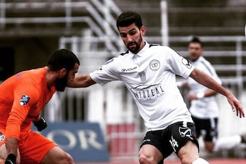 Diego Peláez, durante un partido del Tríkala en la Tercera División griega.