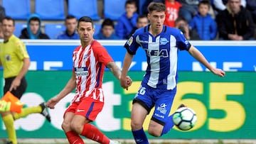 Adri&aacute;n Di&eacute;guez, durante un partido de Liga ante el Atl&eacute;tico de Madrid.