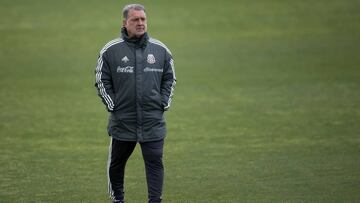 Martino ya tendr&iacute;a su 11 para enfrentar a Chile