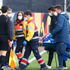 Acuña, cerca de revivir su peor pesadilla con la rodilla