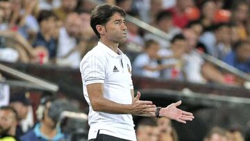 El entrenador del Valencia CF, Marcelino Garc&iacute;a durante el partido de la primera jornada de Liga de Primera Divisi&oacute;n ante Las Palmas.