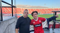 Fueron los dos únicos hinchas visitantes que llegaron al Estadio Nacional y emocionan al fútbol chileno: “Pasión y aguante”