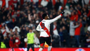 Cláusula en contrato de Borja podría generar su salida de River