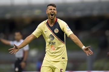 El mediocampo de América tiene un dueño y se trata de Guido Rodríguez. En el Apertura 2018 demostró ser de los mejores contenciones de la Liga MX y además colaboró con cuatro goles en la fase regular. Ante Toluca, su dominio del medio campo será fundamental para evitar el ataque de Quiñones y Sambueza.