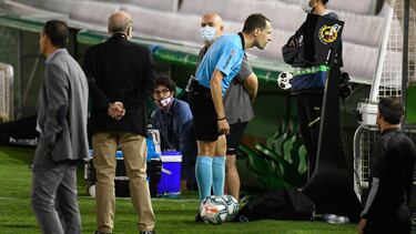 El VAR está en tela de juicio.
