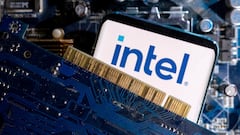 Investors go wild: Intel soars after shocking split rumors
