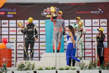 Martín Scuncio sigue intratable en la Fórmula Total