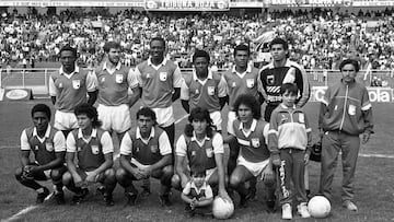 Freddy Rincón y sus compañeros de Independiente Santa Fe en 1989