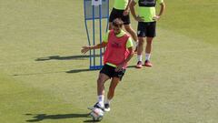 Luis Mu&ntilde;oz, durante el entrenamiento de este lunes.