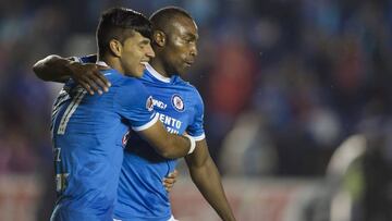 Guerrón lidera remontada de Cruz Azul en Copa