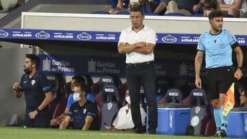 Pitta llega al rescate de Ambriz