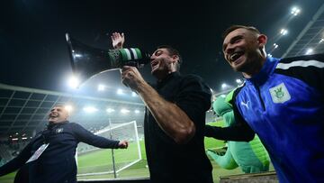 Riera celebra la victoria sobre el Maribor. (Martin Metelko/Ekipa).