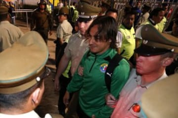 El jugador de Audax Sebastian Pol es arrestado tras el partido de primera division disputado contra Universidad Catolica en el estadio San Carlos de Apoquindo de Santiago, Chile.