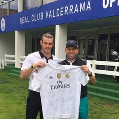 Bale felicitó el Byron Nelson a Sergio García, quien irá a Milán