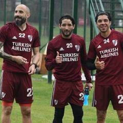 El Muñeco lleva 23 futbolistas a Brasil para enfrentar a San Pablo