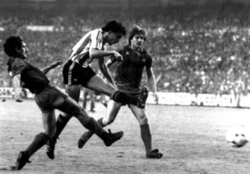 Fue en 1984, el Athletic dirigido por Javier Clemente buscaba el doblete frente al Barcelona de Maradona después de haber conseguido su segundo título de liga consecutivo.