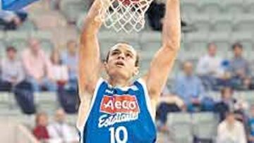 <b>EN EL AIRE. </b>No hay avances en el traspaso de Carlos Jiménez.