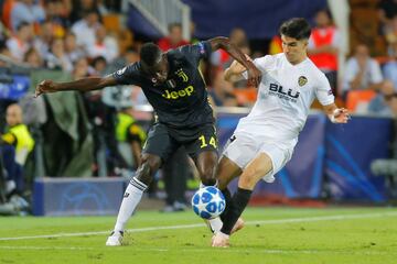 Blaise Matuidi y Carlos Soler.