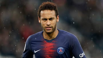 PSG would sell Neymar for the right offer