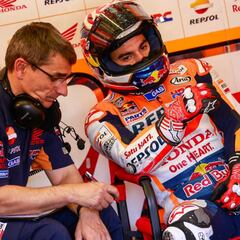 Honda y Michelin ven goma fría en la caída de Pedrosa