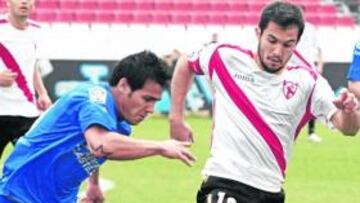 <b>POSIBLE REFUERZO. </b>Armenteros, una de las promesas sevillistas.