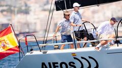 El Rey Felipe VI ya navega con el Aifos 500