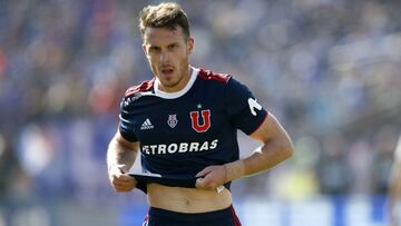 Futbol, Universidad de Chile vs Colo Colo
 Fecha 13, campeonato nacional 2019
 El jugador de Universidad de Chile Angelo Henriquez abandona la cancha durante el partido de primera division contra Colo Colo disputado en el estadio Nacional de Santiago, Chile.
 18/05/2019
 Andres Pina/Photosport
 
 Football, Universidad de Chile vs Colo Colo
 13th date, National Championship 2019
 Universidad de Chile&#039;s player Angelo Henriquez leaves the field during the first division match against Colo Colo held at the National stadium in Santiago, Chile.
 18/05/2019
 Andres Pina/Photosport