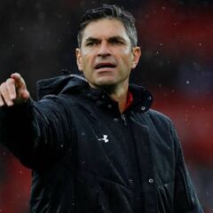 Lío entre Pellegrino y el Alavés: planea demandar al club