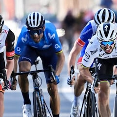 Pogacar le pasa la factura de la Lieja de 2020 a Alaphilippe