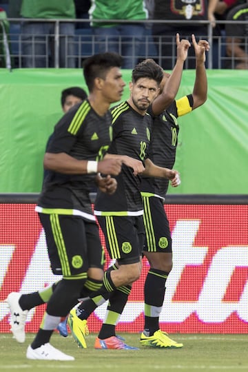 México no mostró un buen funcionamiento y apenas pudo derrotar 2-1 al conjunto de Oceanía en partido amistoso.