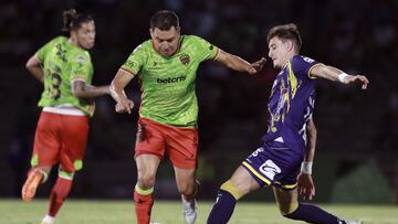  (L-R), Alberto Acosta of Juarez and Facundo Waller o San Luis during the game FC Juarez vs Atletico San Luis, corresponding Round 16 the Torneo Apertura 2022 of the Liga BBVA MX at Olimpico Benito Juarez, on August 03, 2022.

<br><br>

(I-D), Alberto Acosta de Juarez y Facundo Waller de San Luis durante el partido FC Juarez vs Atletico San Luis, correspondiente a la Jornada 16 del Torneo Apertura 2022 de la Liga BBVA MX en el Estadio Olimpico Benito Juarez, el 03 de Agosto de 2022.