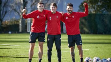 Moncayola, Brandon y Rubén García, en Tajonar.
