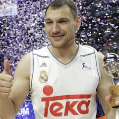 Un homenaje y otra maratón