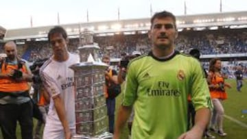 Casillas y Kak&aacute; recogieron el Teresa Herrera en 2013.