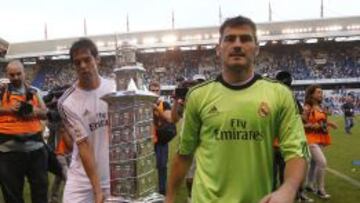Casillas y Kaká recogieron el Teresa Herrera en 2013.