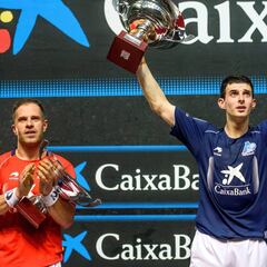 Altuna reina en el Manomanista ante una leyenda como Aimar