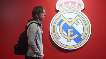 Modric seguir¨¢ hasta 2021