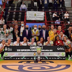 El Elche da la campanada para ganar su primra Supercopa